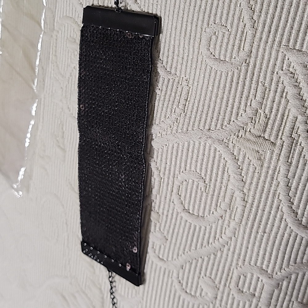 DKNY Sequence  Cloth Bracelet